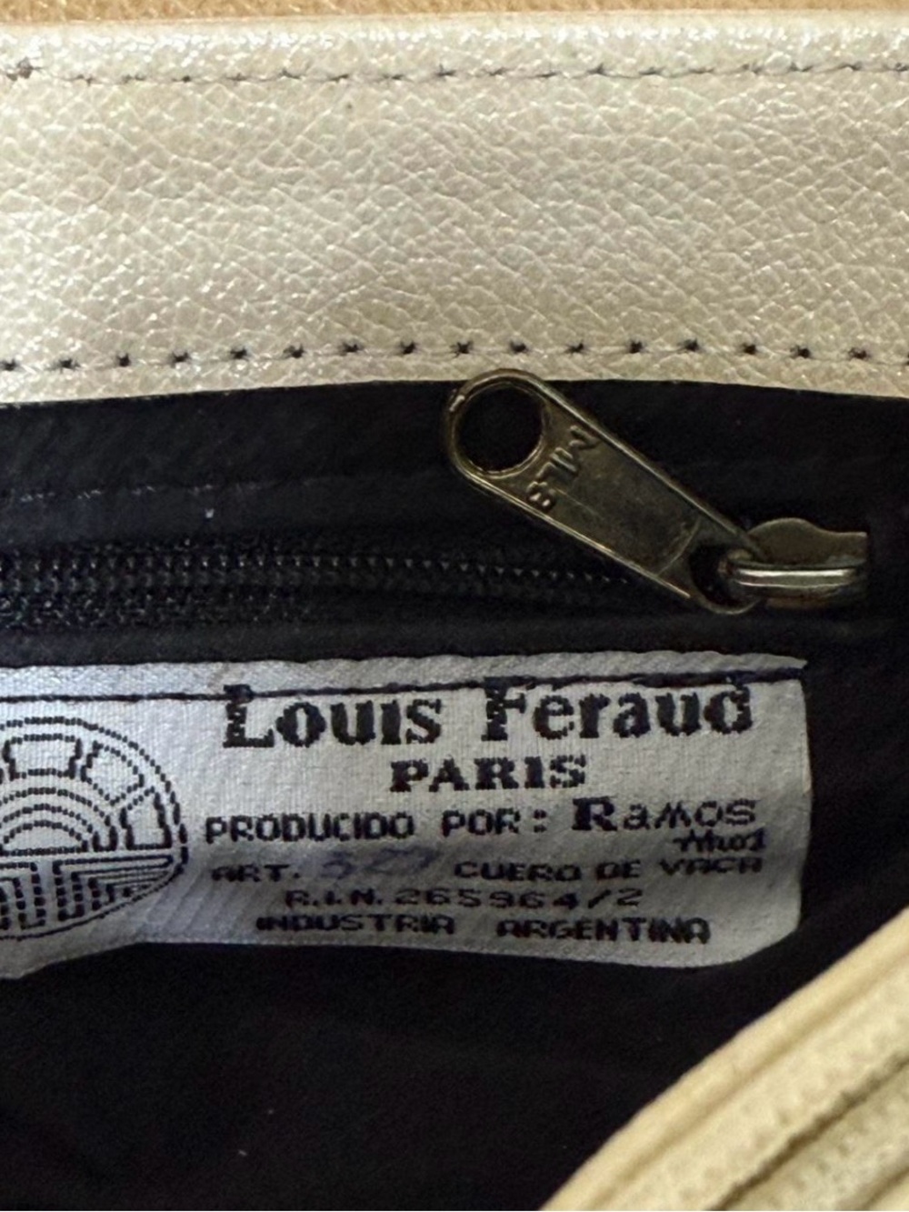 Louis Feraud Cream Leather Crossbody Bag - Picture 5 of 7